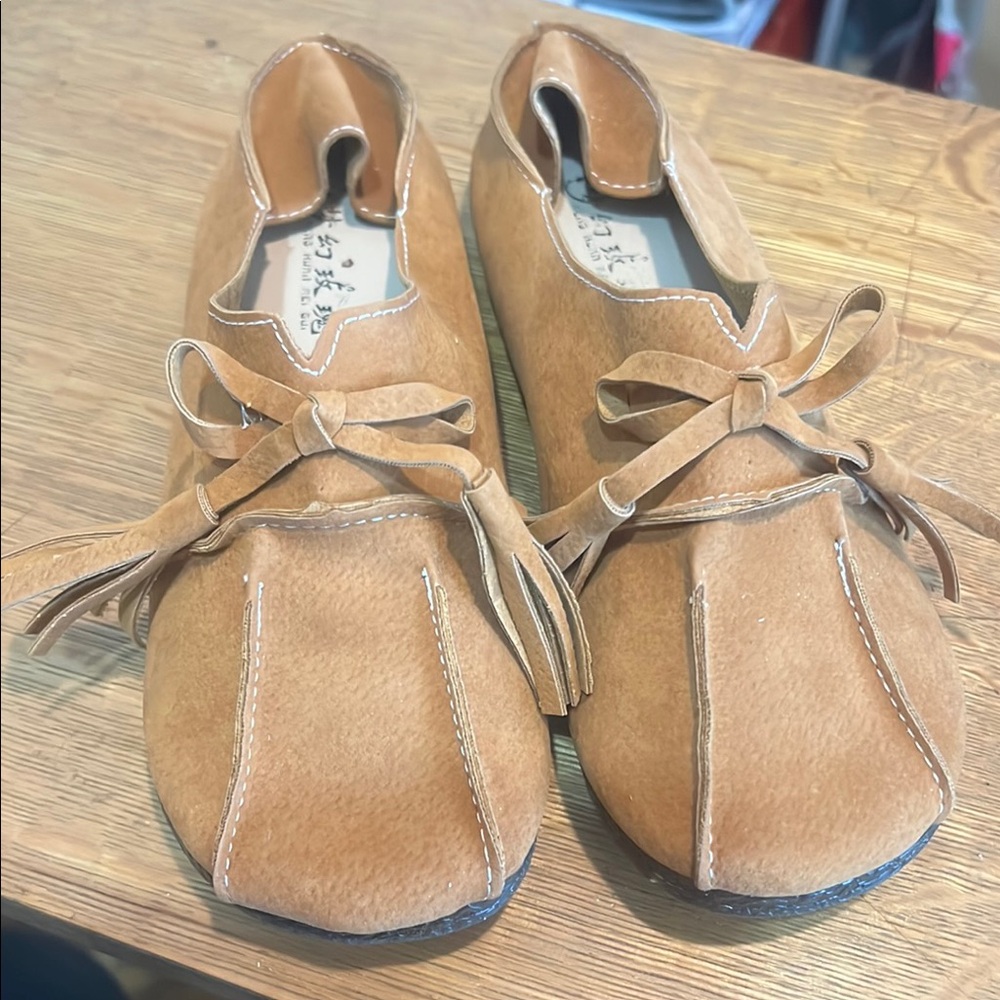 Tan Leather Loafers with Bow Detail